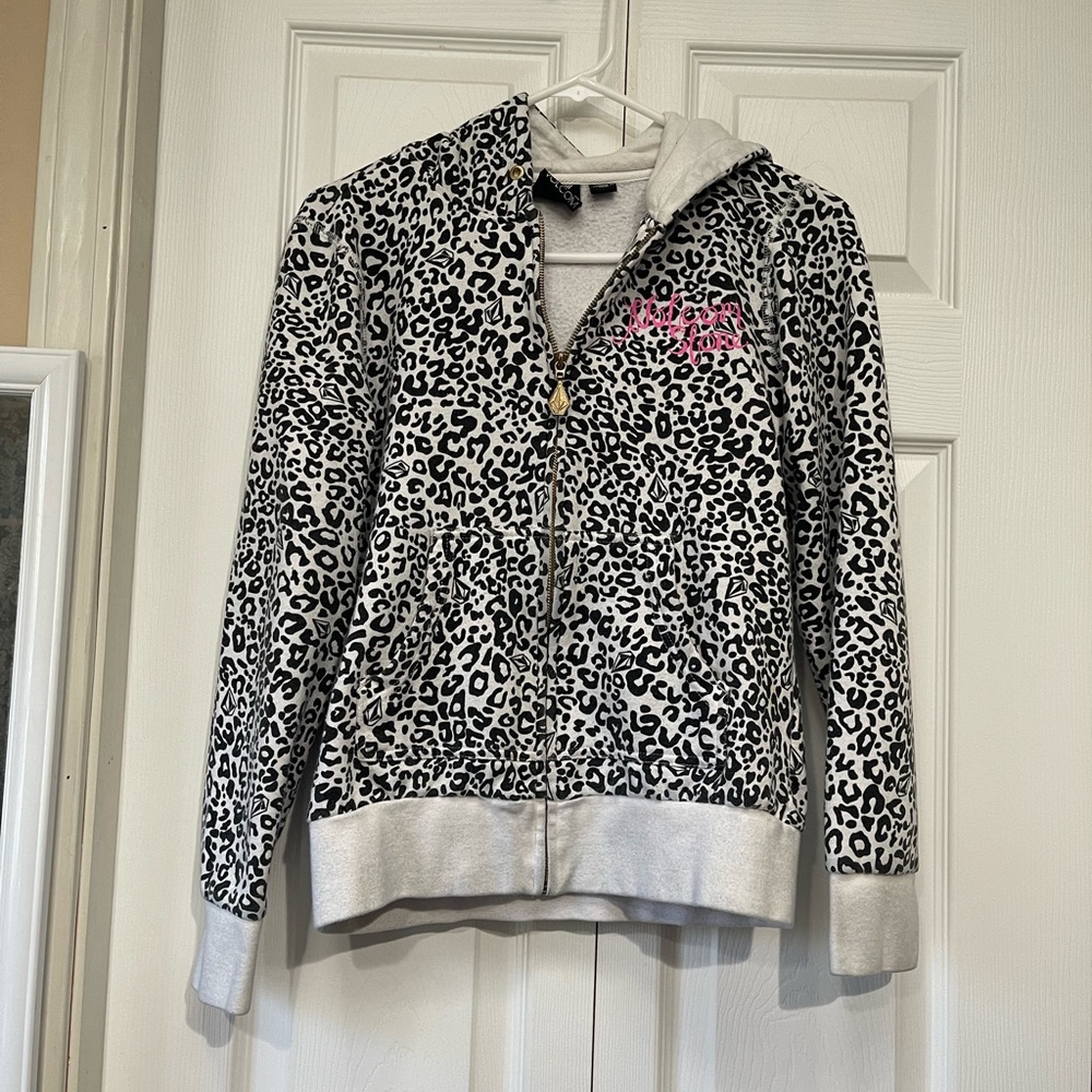 Volcom Y2K animal print hooded jacket.